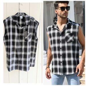 📦➡️Devil King Plaid Sleeveless Shirt NWT sz XL